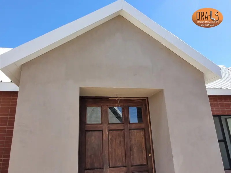 Roof structure project using ORALS-supplied structural systems and materials