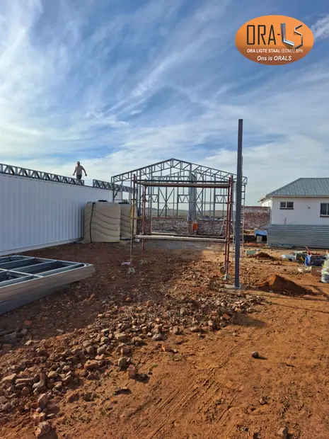 Warehouse stoor agricultural using ORALS-supplied structural systems and materials