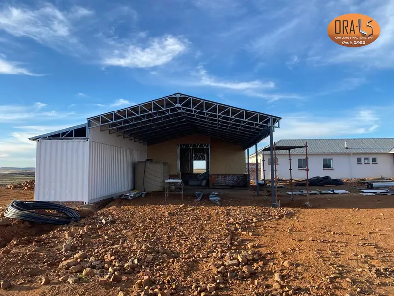 Warehouse stoor agricultural using ORALS-supplied structural systems and materials