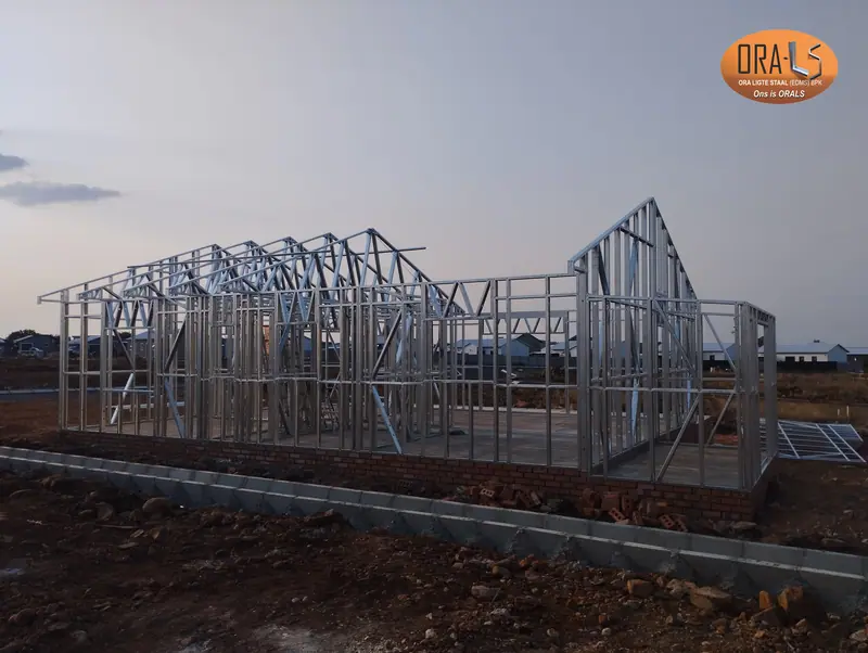 House structure using ORALS-supplied structural systems and materials