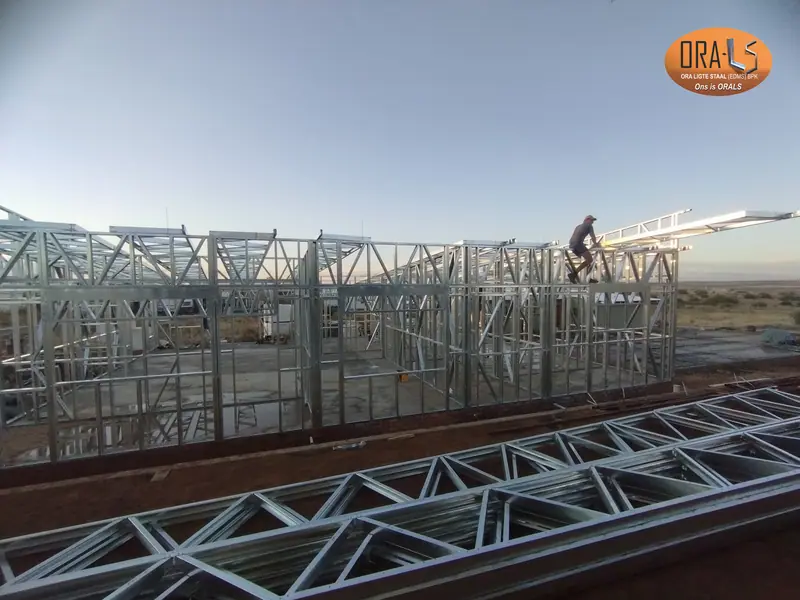 Residential house structure using ORALS-supplied structural systems and materials