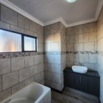 Ligte Staal Huis