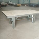 Ligte Staal Tafel